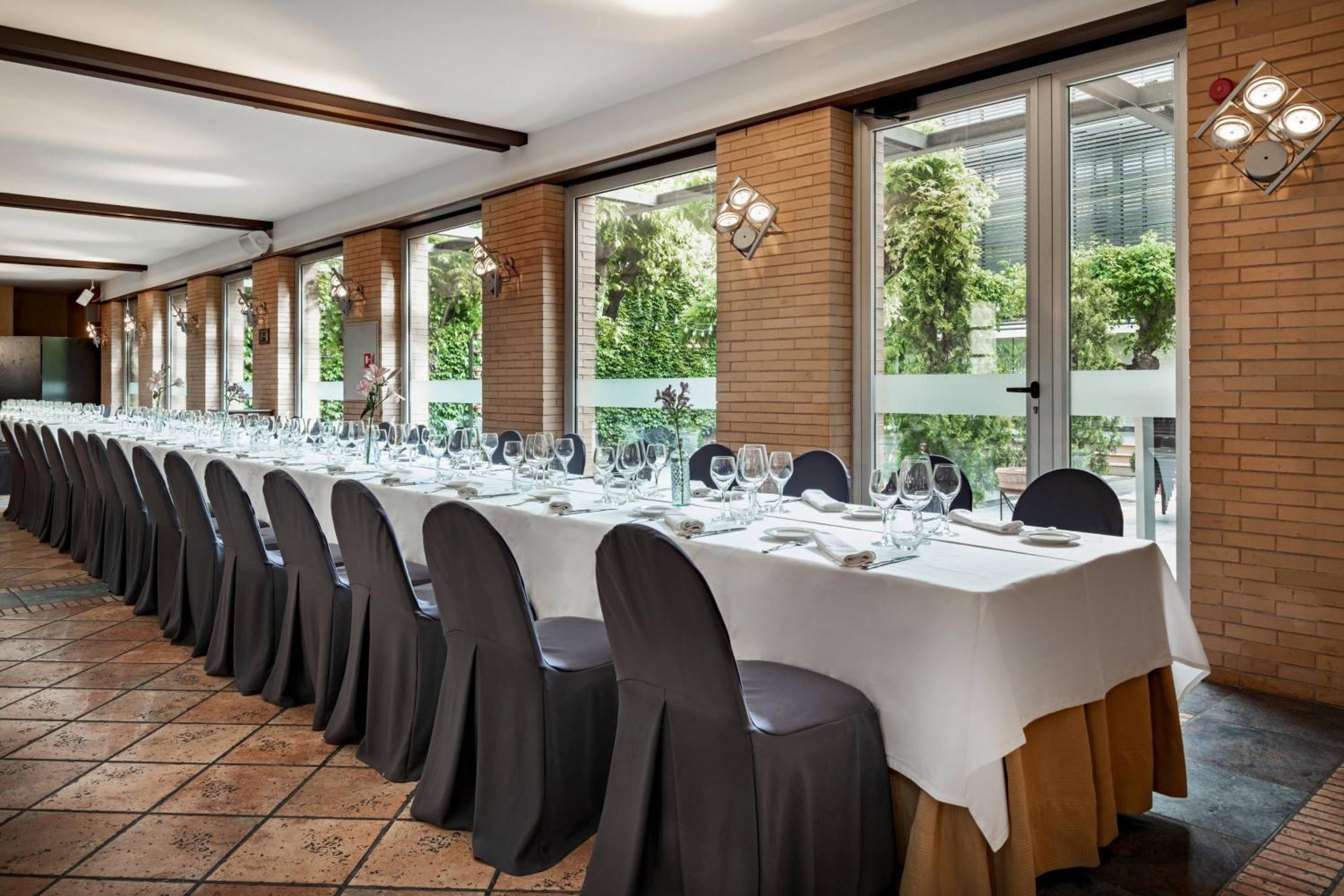 Ac Hotel Ciudad De Tudela By Marriott Zewnętrze zdjęcie