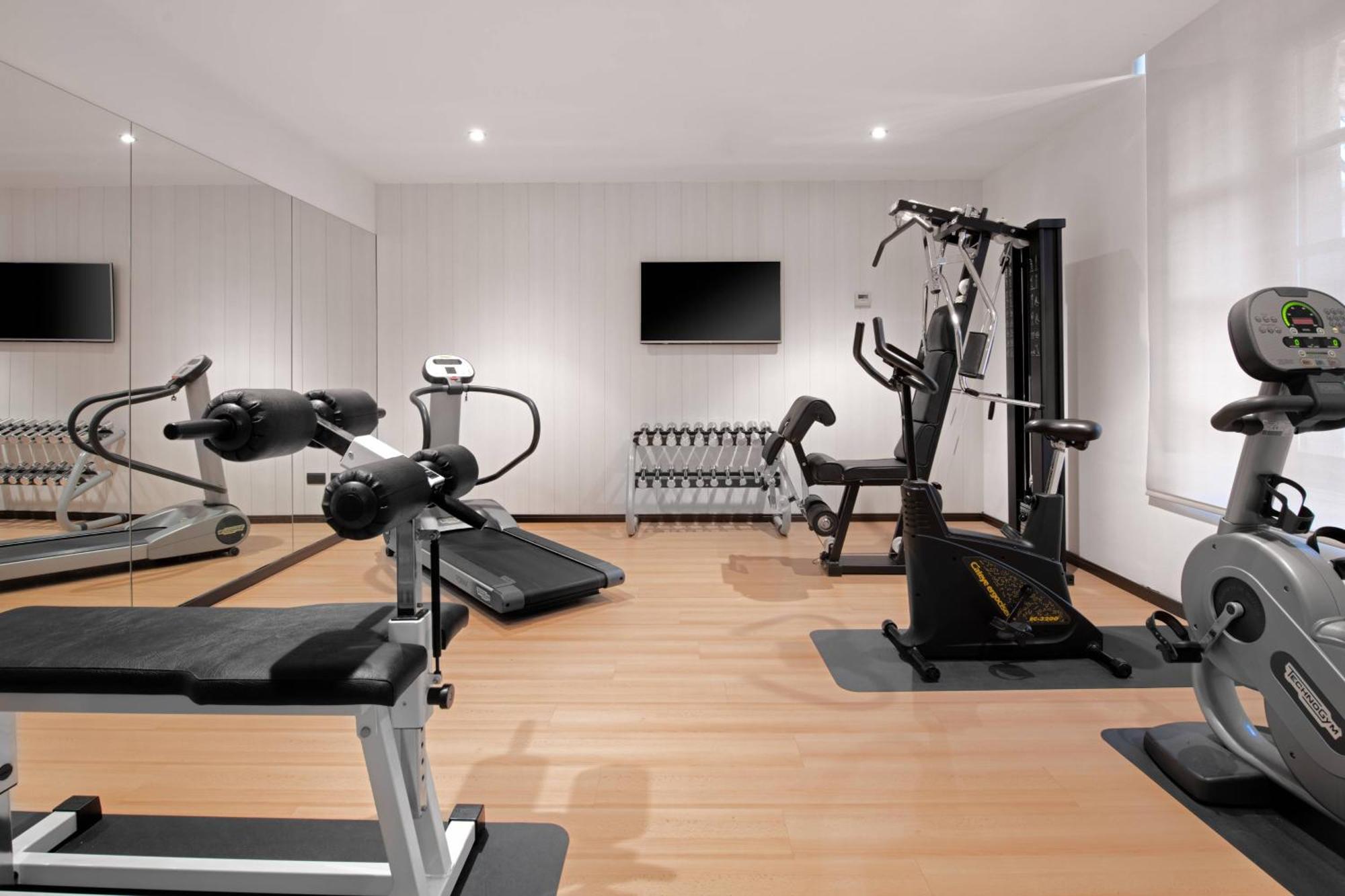 Ac Hotel Ciudad De Tudela By Marriott Zewnętrze zdjęcie