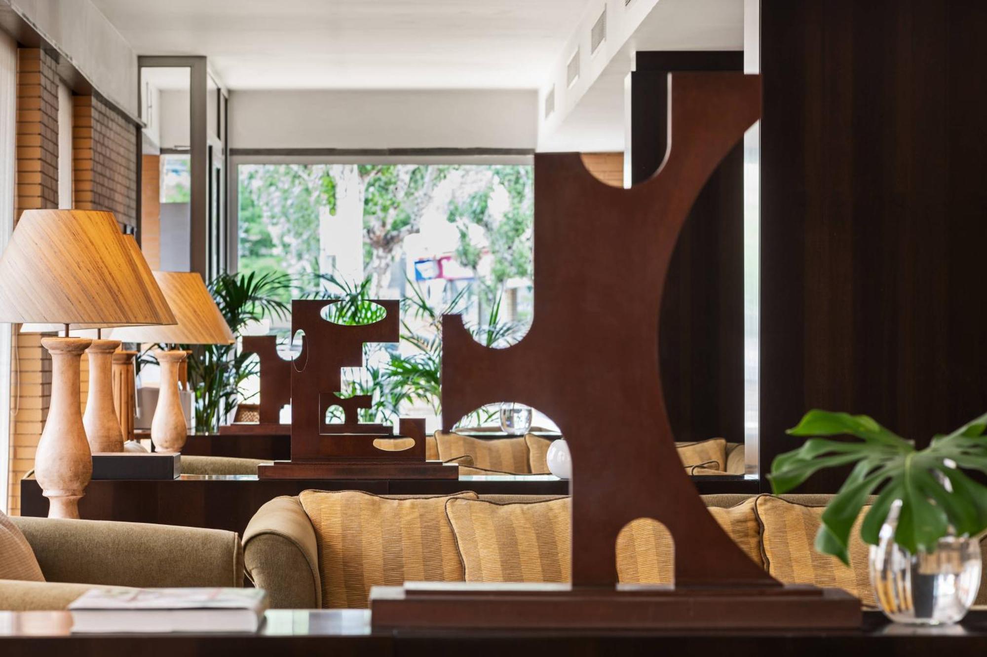 Ac Hotel Ciudad De Tudela By Marriott Zewnętrze zdjęcie