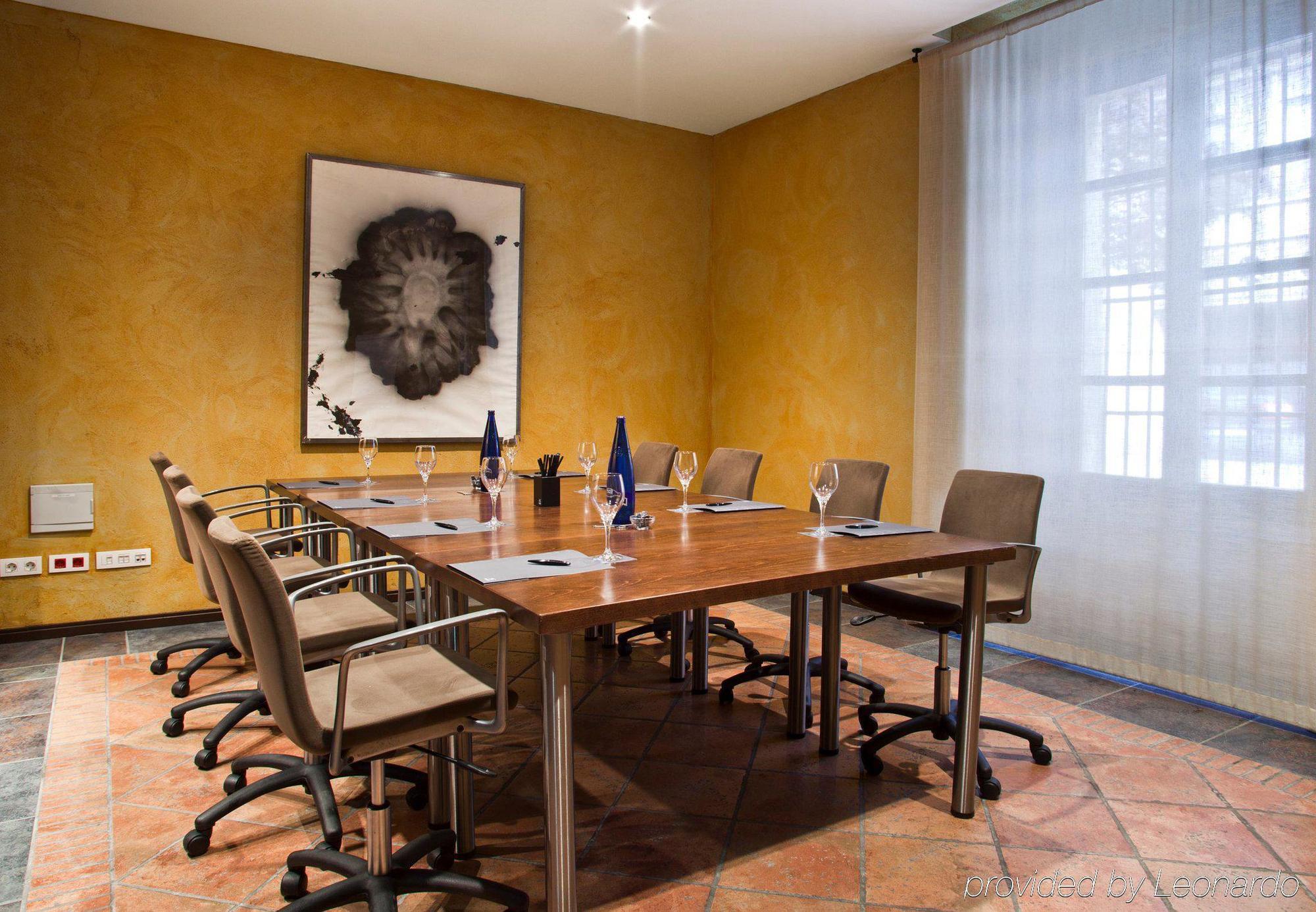 Ac Hotel Ciudad De Tudela By Marriott Zaplecze biznesowe zdjęcie