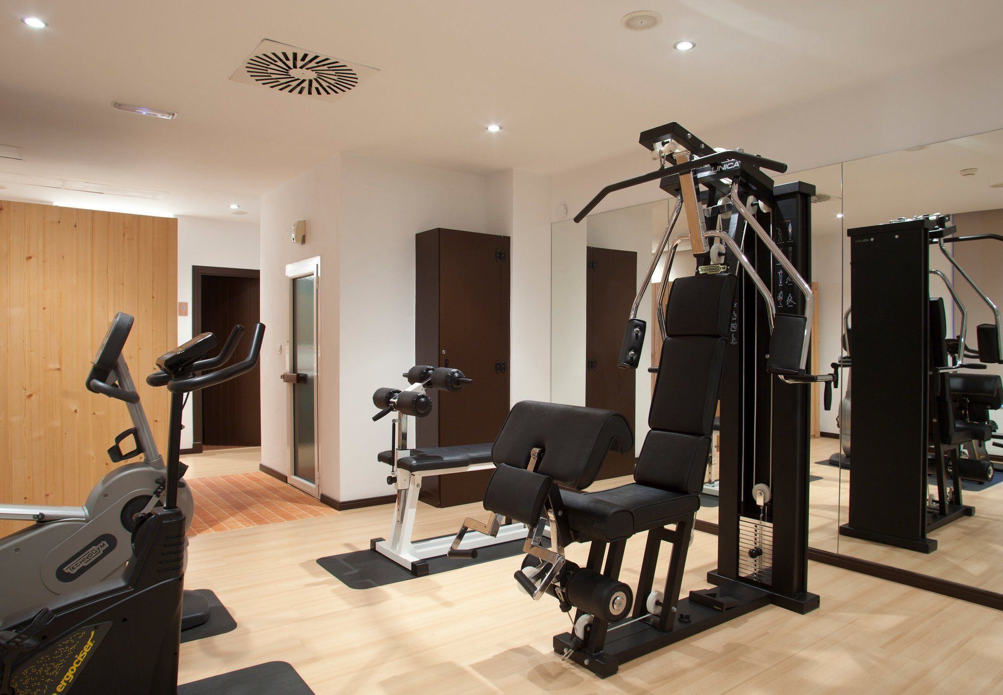 Ac Hotel Ciudad De Tudela By Marriott Zewnętrze zdjęcie