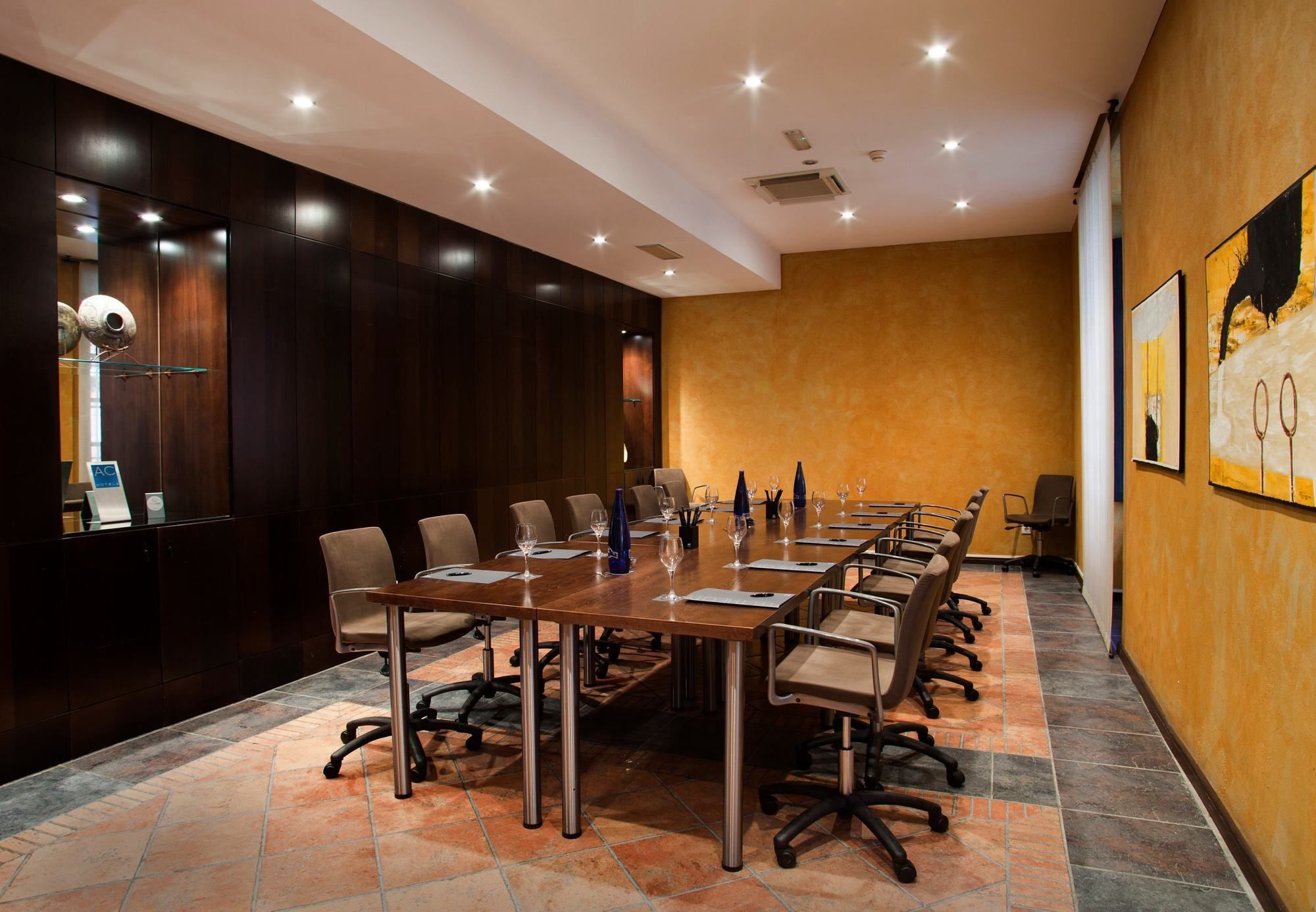 Ac Hotel Ciudad De Tudela By Marriott Zaplecze biznesowe zdjęcie